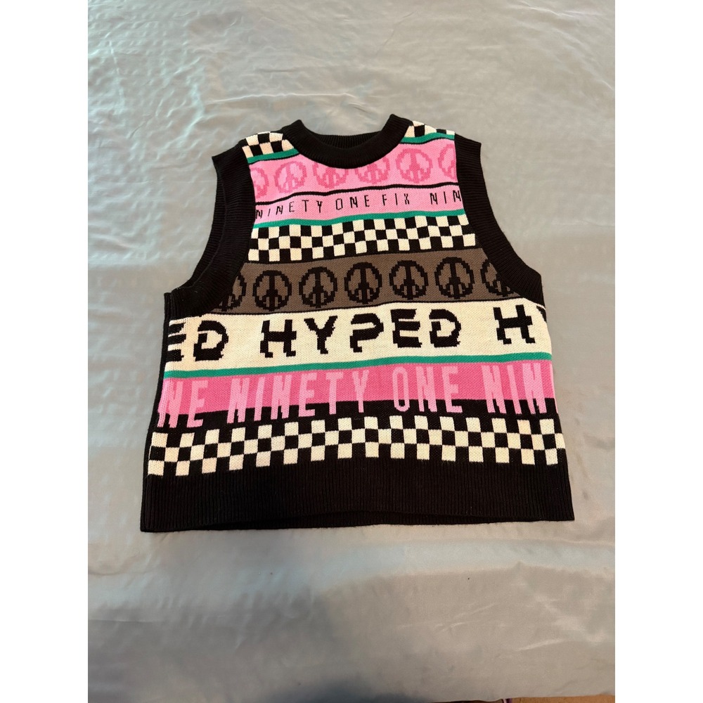 H&M Divided Peace Sign Checkerboard Graphic Knit Sweater Vest Black Pink Small
